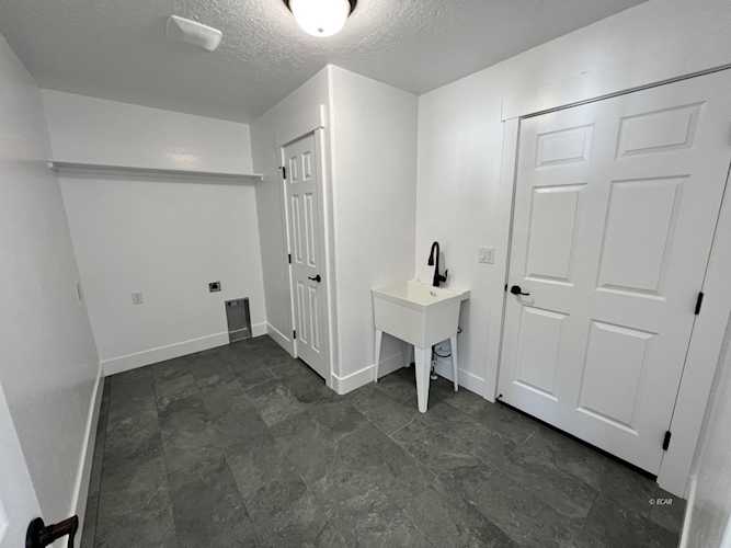 1259 Amber Way Elko, NV 89801 MLS 3621700