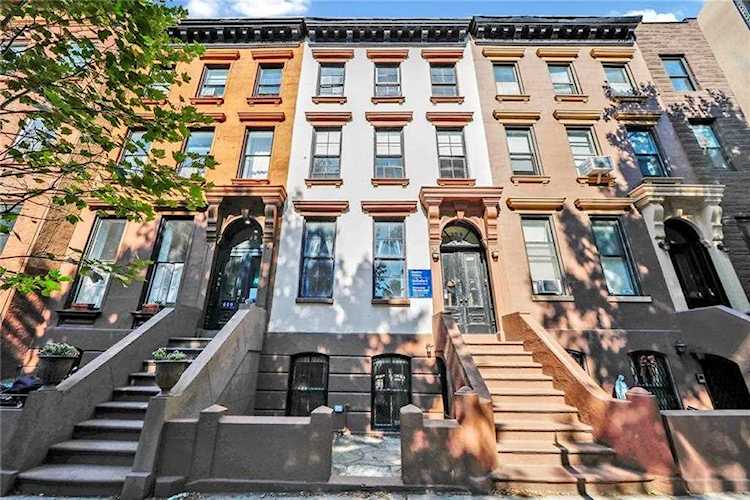 398 Henry St Brooklyn, NY 11201