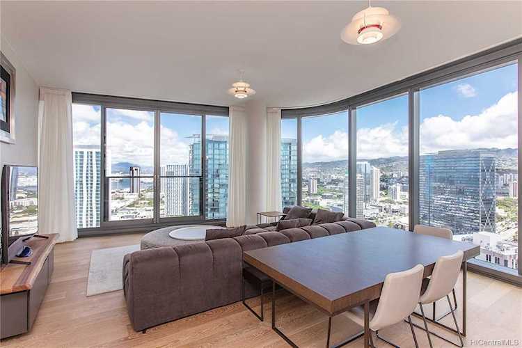 1108 Auahi Street #PH3407 Honolulu, HI 96814