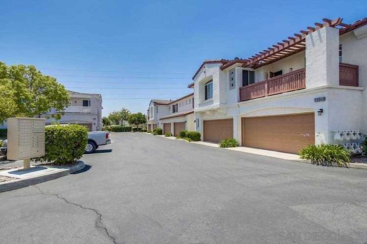 10960 Ivy Hill Dr #8 San Diego, CA 92131