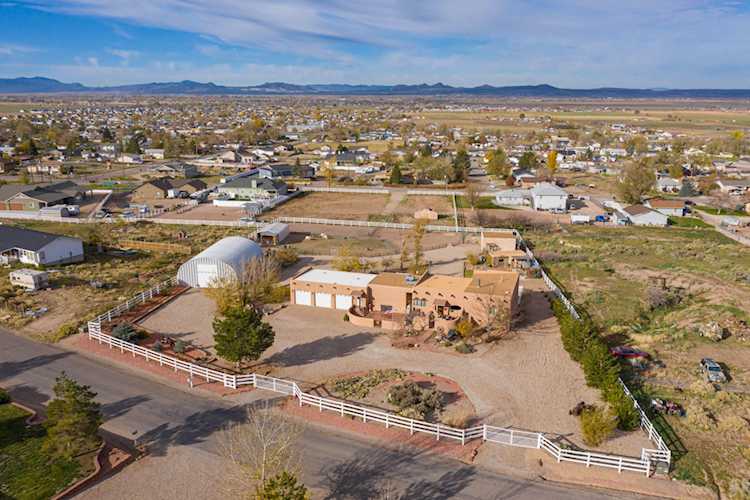 4865 N Horseshoe DR Enoch, UT 84721
