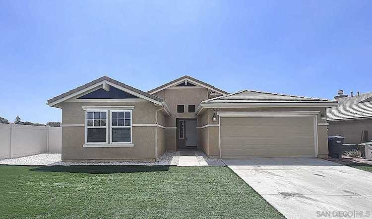 32035 Evening Primrose Trl Campo, CA 91906