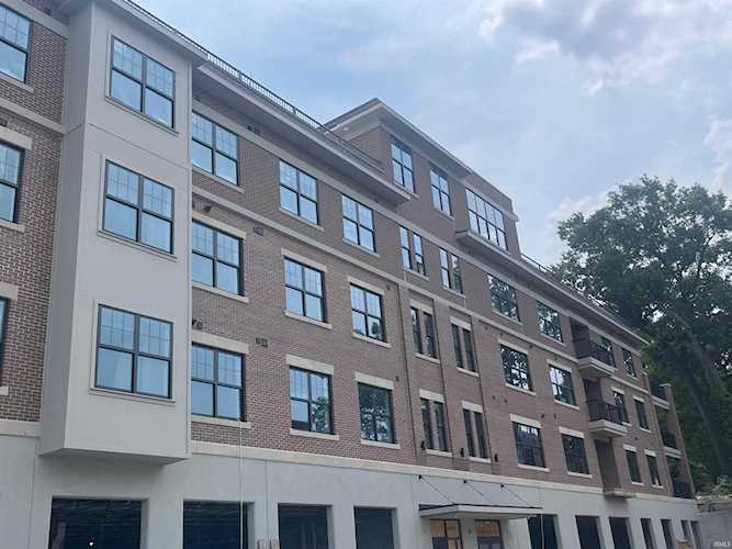 1740 E South Bend Avenue #203 South Bend, IN 46635