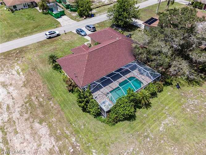 304 Robert Ave Lehigh Acres, FL 33936