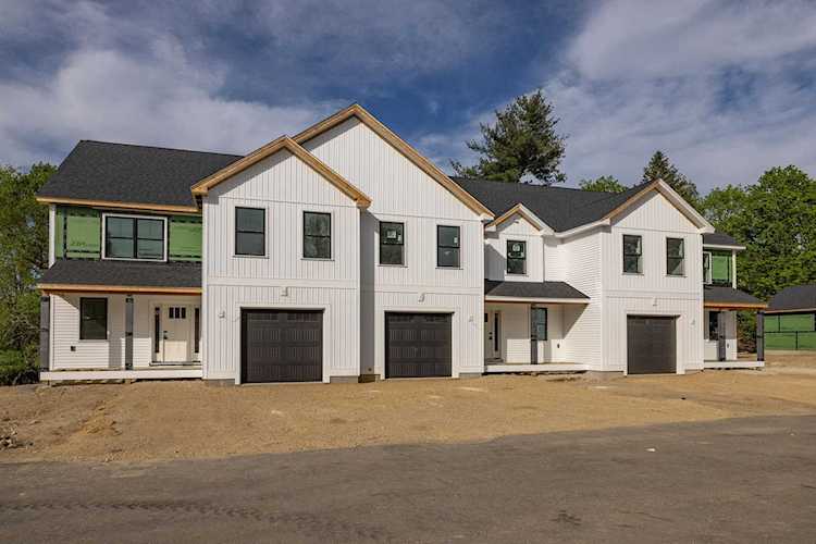 7A Founders Square #A Greenland 03840 NH | condo for sale $717,495 4918516 Photo 1