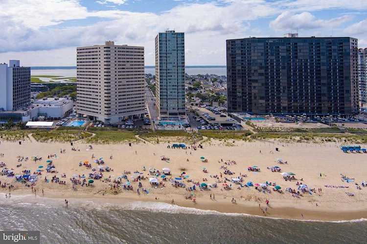 10700 Coastal Hwy #1208 Ocean City MD is a home for sale | BEACHLIFE | Quay Photo 1
