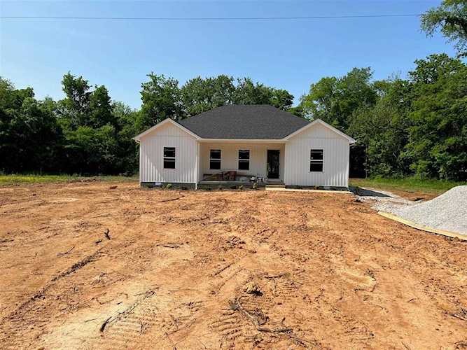 201 Maple Street Auburn, KY 42206 | MLS RA20224080 Photo 1