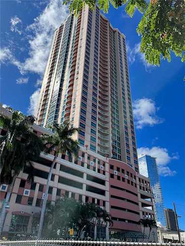 801 King Street #2107 Honolulu, HI 96813