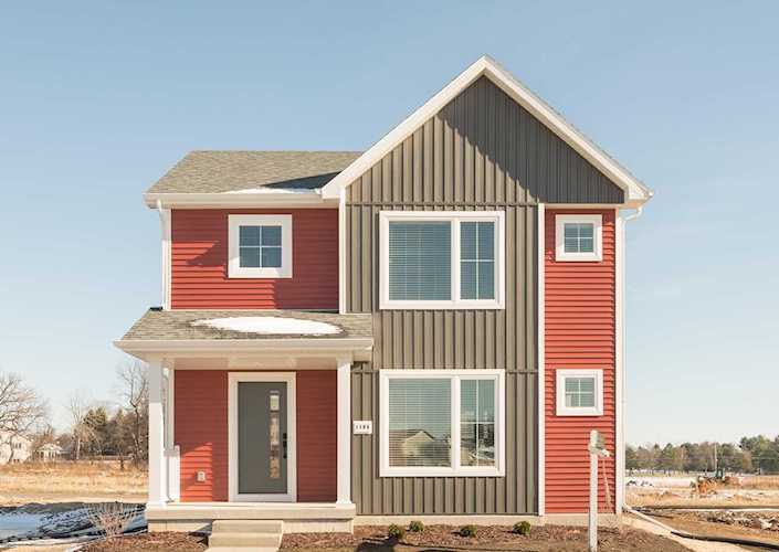 1185 Oak Knoll Rd Sun Prairie, WI 53590