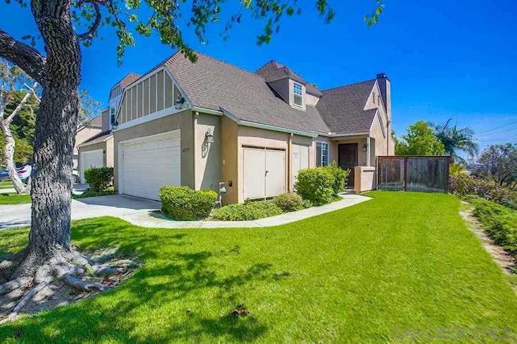 4479 Gladstone Ct Carlsbad, CA 92010