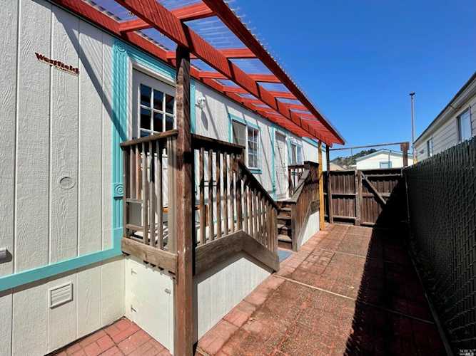2130 Redwood Highway #F15 Greenbrae, CA 94904