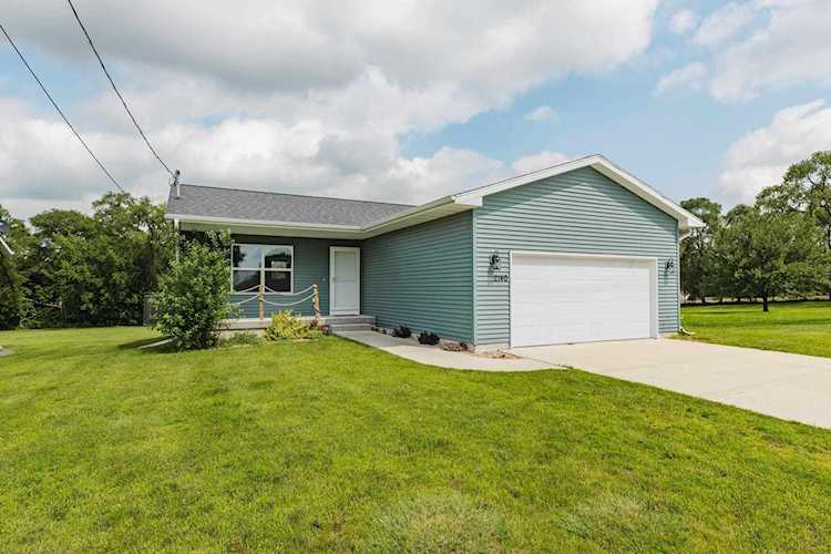 2140 Burton Ave Waterloo IA 50703 | home for sale | MLS#:20223383 Photo 1