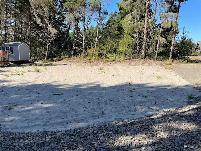 1311 31st St NW Long Beach, WA 98631 | MLS® 1991382 Photo 1