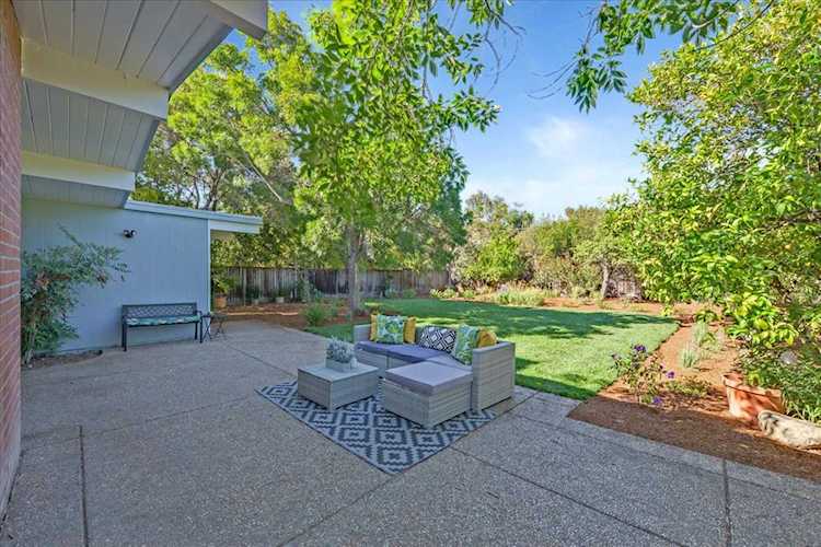 3417 Kenneth Dr Palo Alto, CA 94303