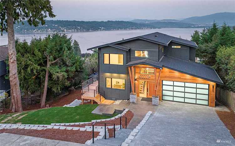 2812 169th Ave SE Bellevue, WA 98008 | MLS® 1991211 Photo 1