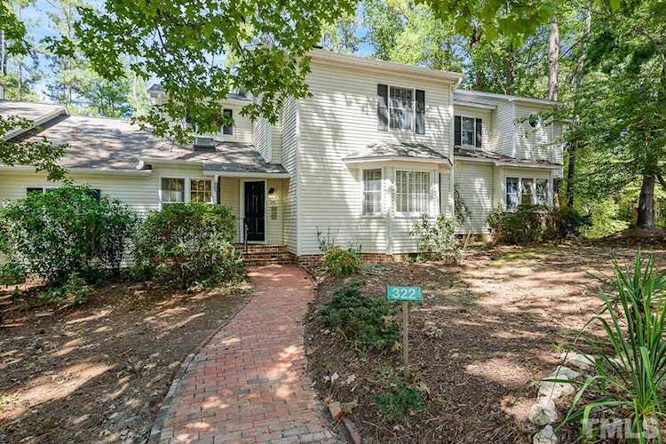 322 Sycamore Close Pittsboro, NC 27312