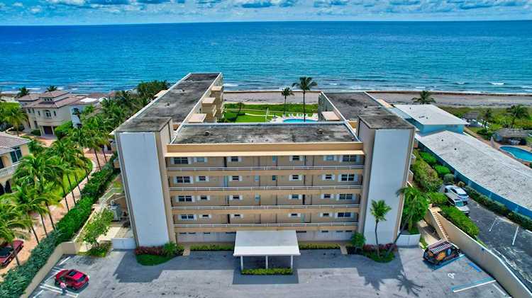 2701 S Ocean Boulevard #37 Highland Beach, FL 33487