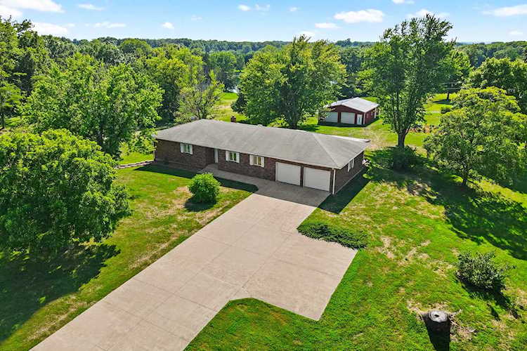 2924 E Hwy Mm Ashland, MO 65010