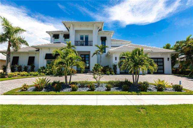 1261 Martinique Ct Marco Island, FL 34145