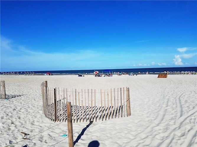8 Shore Crest Ln Hilton Head Island, SC 29928
