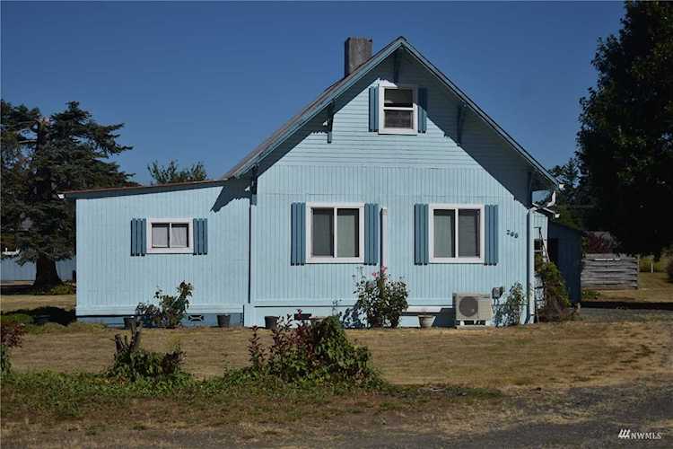208 E 6th Ave Pe Ell, WA 98572