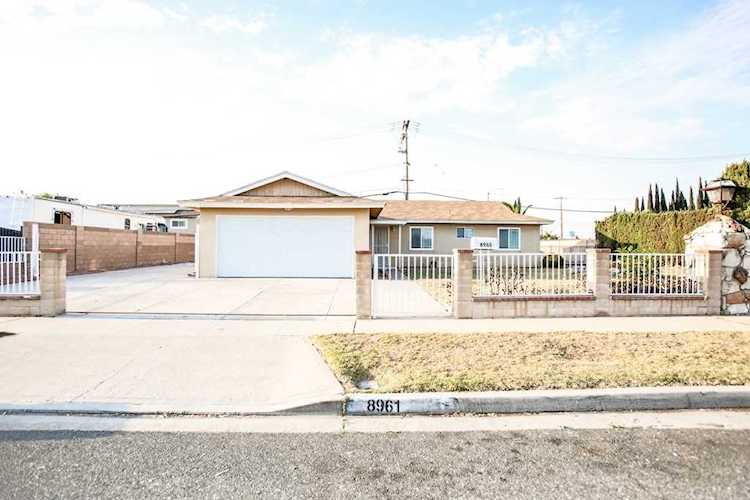 8961 Emerald Ave Westminster, CA 92683