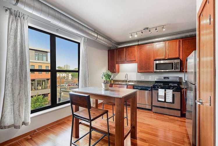 15 E Franklin Avenue #304 Minneapolis, MN 55404