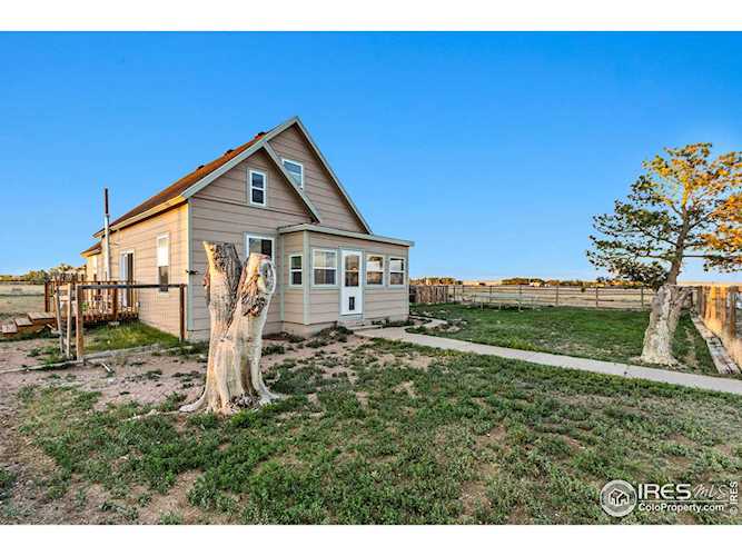 9571 Gray Ave Carr, CO 80612