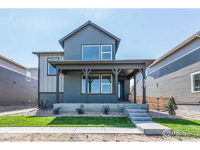 6067 John Muir Dr Timnath, CO 80547