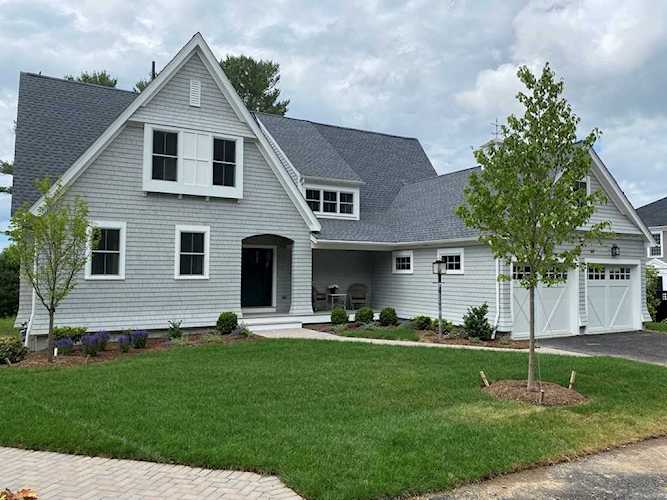 69 Wolcott Woods Lane #69 Milton, MA 02186