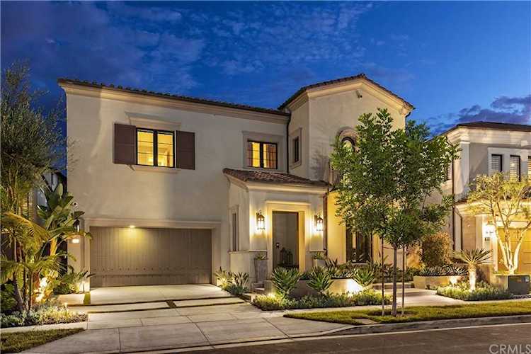 126 Gardenview Irvine, CA 92618 | MLS OC22170370 Photo 1