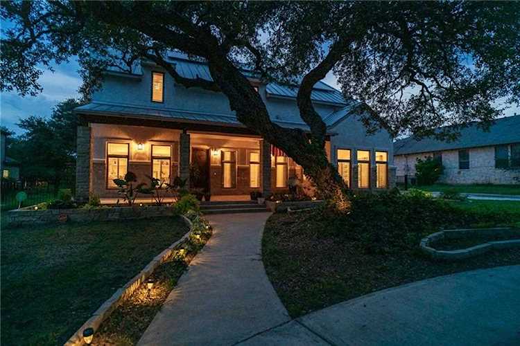 10259 Brangus RD Driftwood, TX 78619