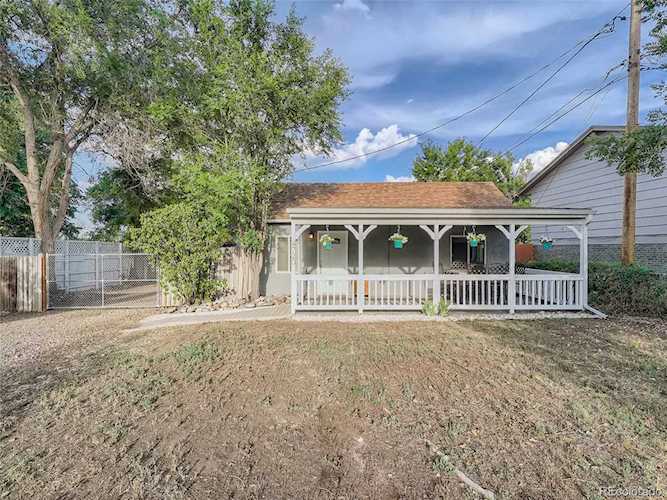4720 Robb St Wheat Ridge, CO 80033
