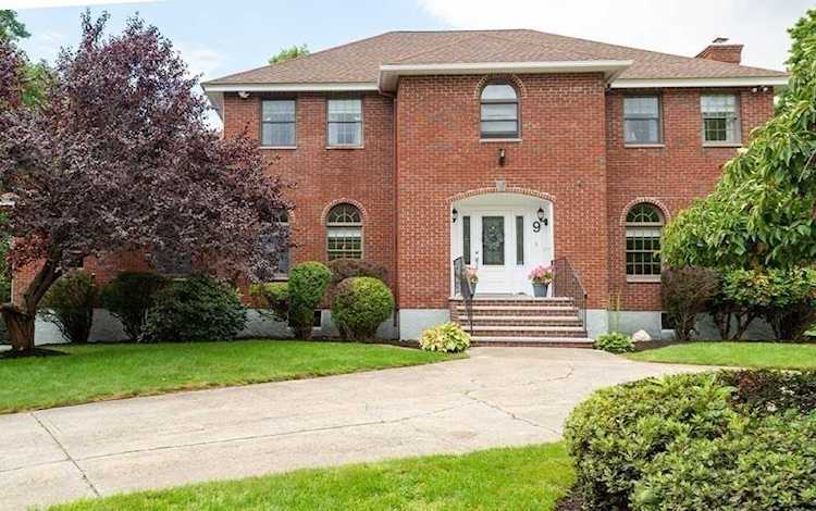 9 West St Danvers, MA 01923 | MLS 73032239 Photo 1