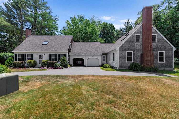 Bean Group | 61 North Rd #4 Fremont 03044 NH | condo for sale Photo 1