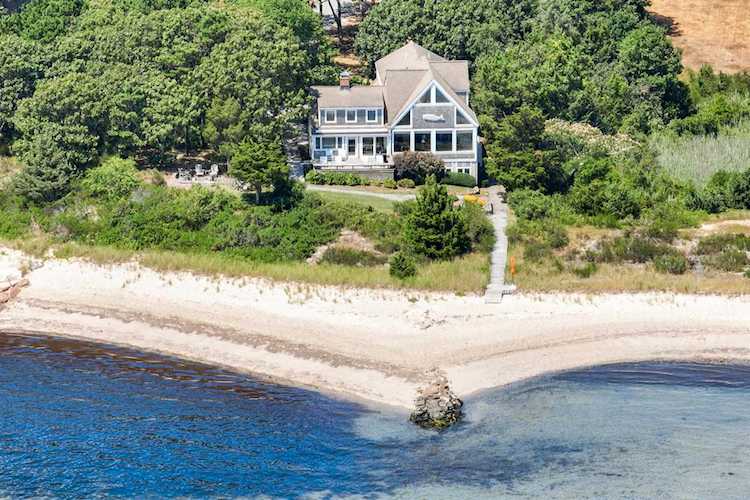 1360 Main Street Cotuit, MA 02635