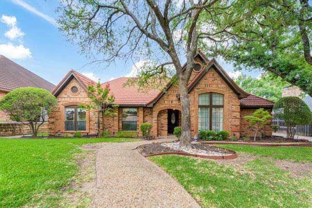 3133 Oakdale Drive Hurst, TX 76054