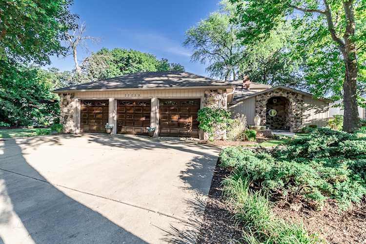 22059 W Lake Ave Round Lake, IL 60073
