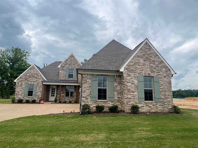 6457 W Clarkson Cir Arlington, TN 38002
