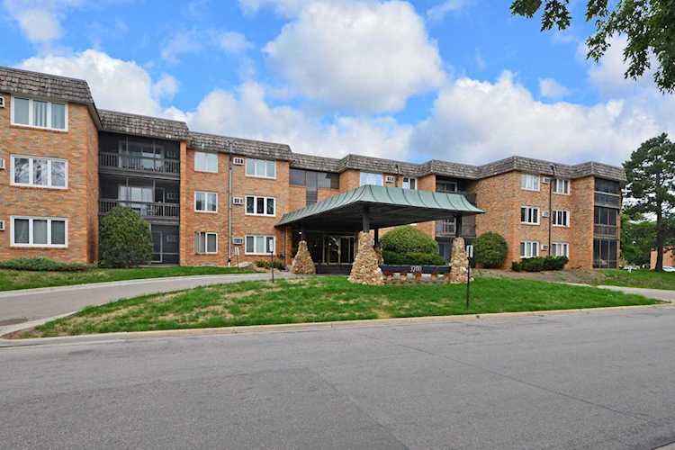 3200 Virginia Avenue S #312 Saint Louis Park, MN 55426