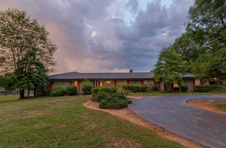 850 S Scruggs Frankfort, KY 40601