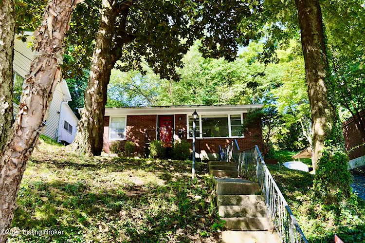 156 N Ewing Ave Louisville, KY 40206