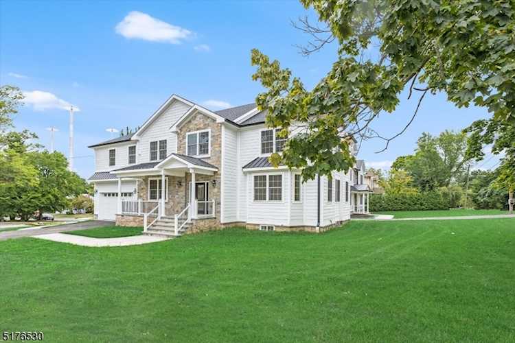 27 Alexander Ave Montclair Twp., NJ 07043