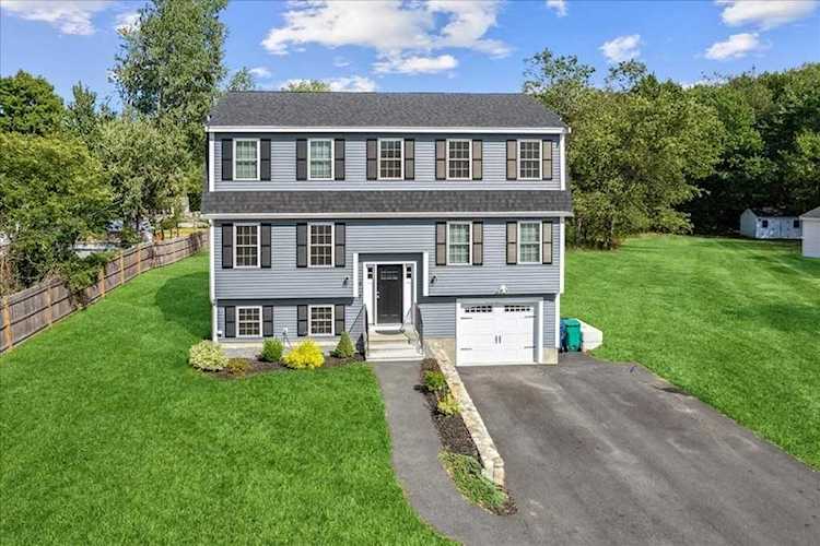 4 Driftwood Lane Billerica, MA 01862