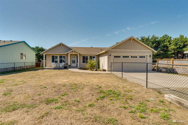 31109 H St Ocean Park, WA 98640 | MLS® 1992453 Photo 1
