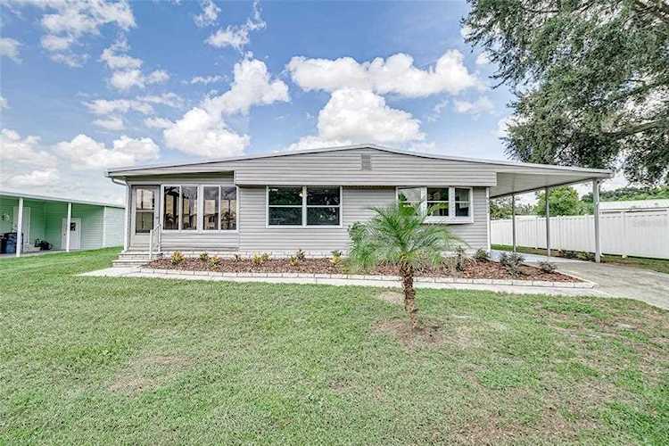 9032 Sarah Dr Polk City, FL 33868