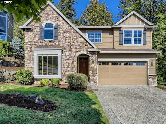 1917 NW 7th AVE Camas, WA 98607 | MLS® 22368429 Photo 1
