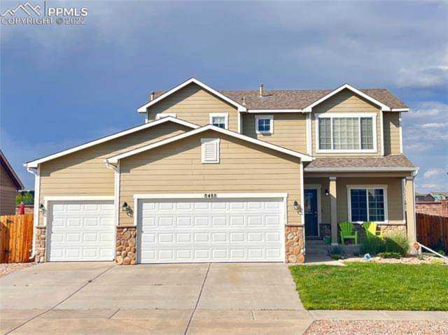 8488 Chasewood Loop Colorado Springs, CO 80908 | MLS® 4783087 Photo 1