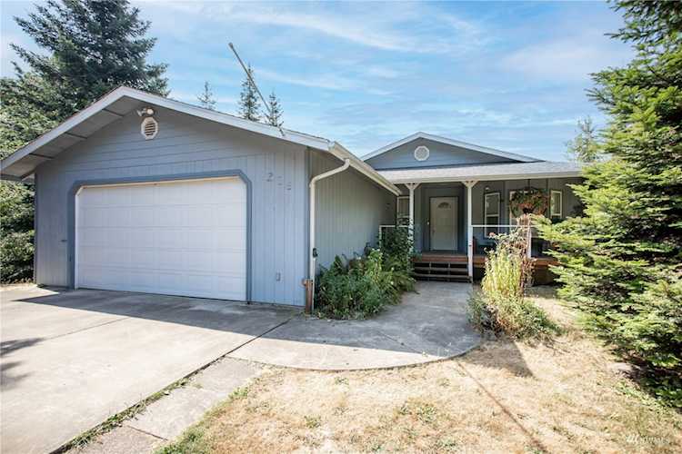 236 Rae Rd Kelso, WA 98626 | MLS® 1990496 Photo 1
