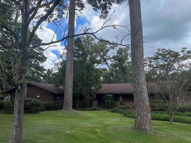 3083 Waterford Dr Tallahassee, FL 32309